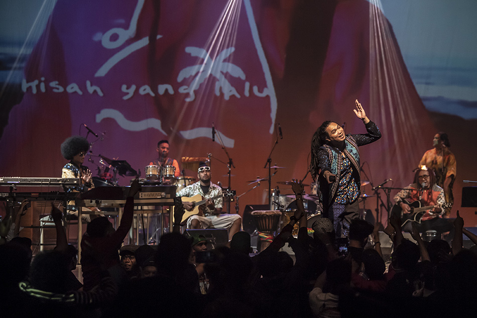 Konser Langsamkan Coconuttreez