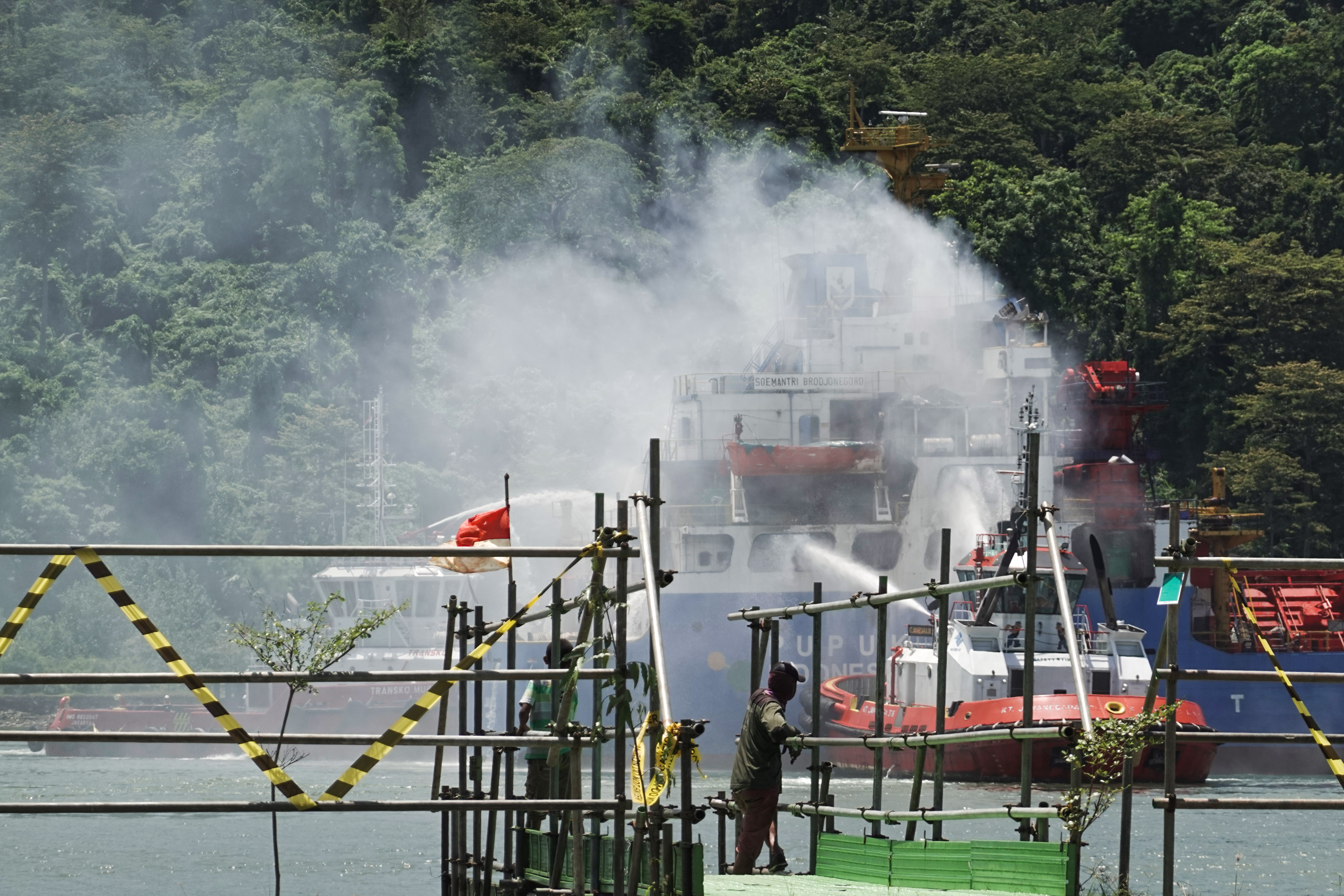 Kebakaran Kapal Kargo di Cilacap