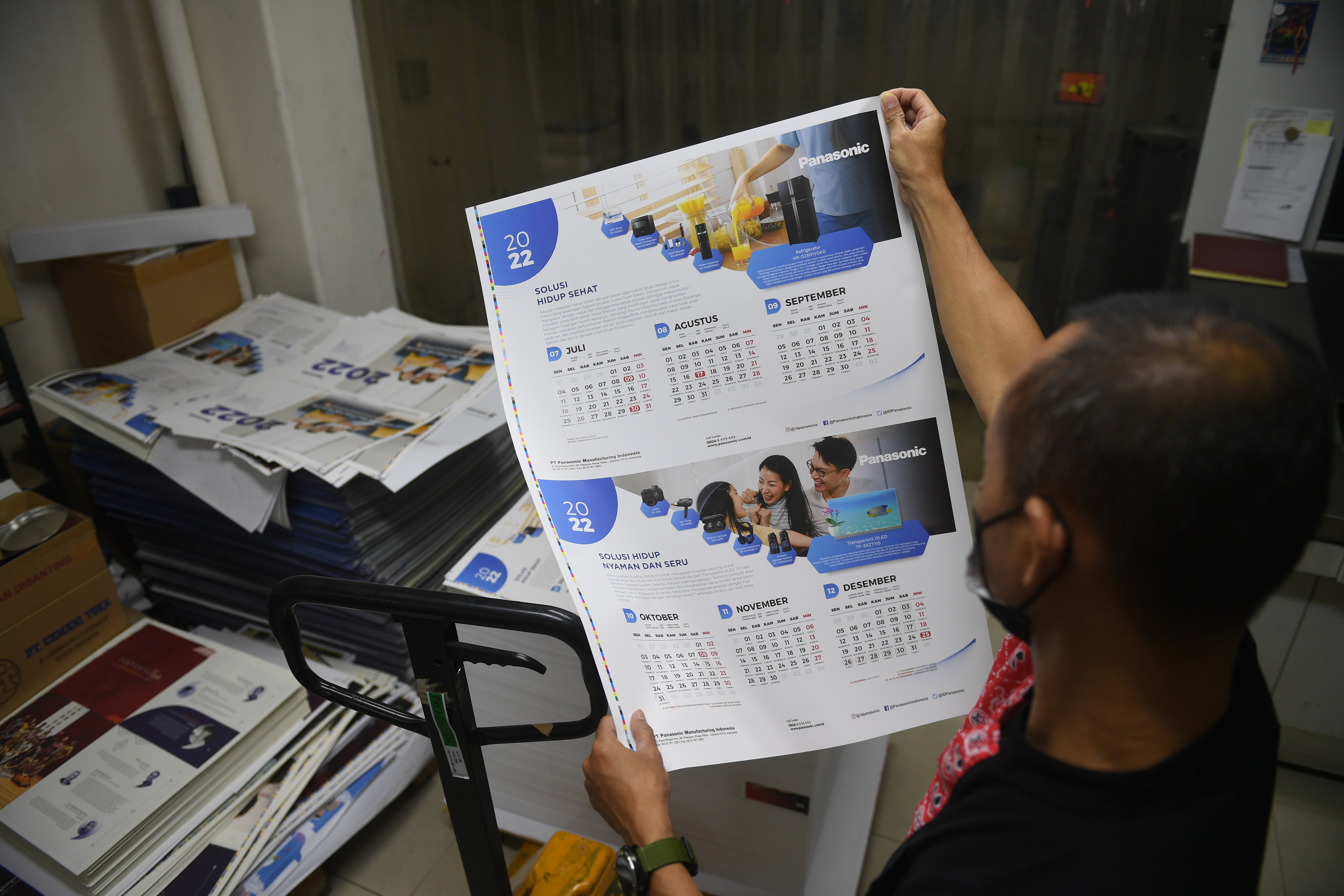 Permintaan Cetak Kalender Jelang Pergantian Tahun