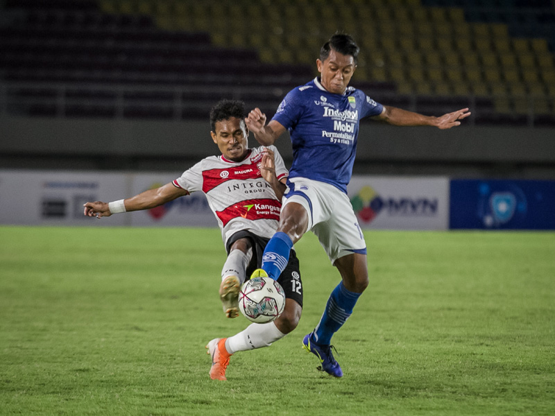 Persib Bandung Taklukkan Madura United