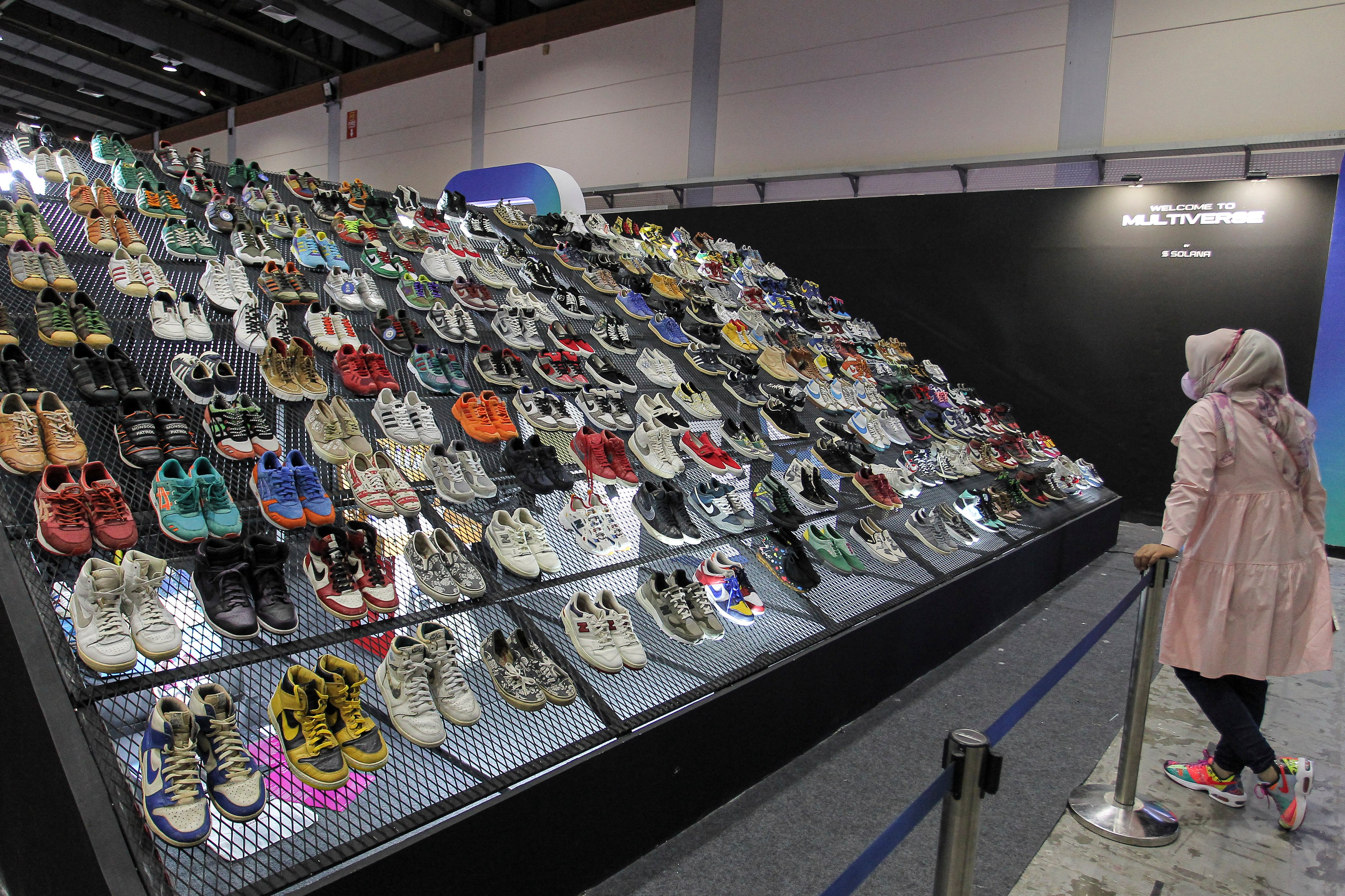 Urban Sneaker Society 2021