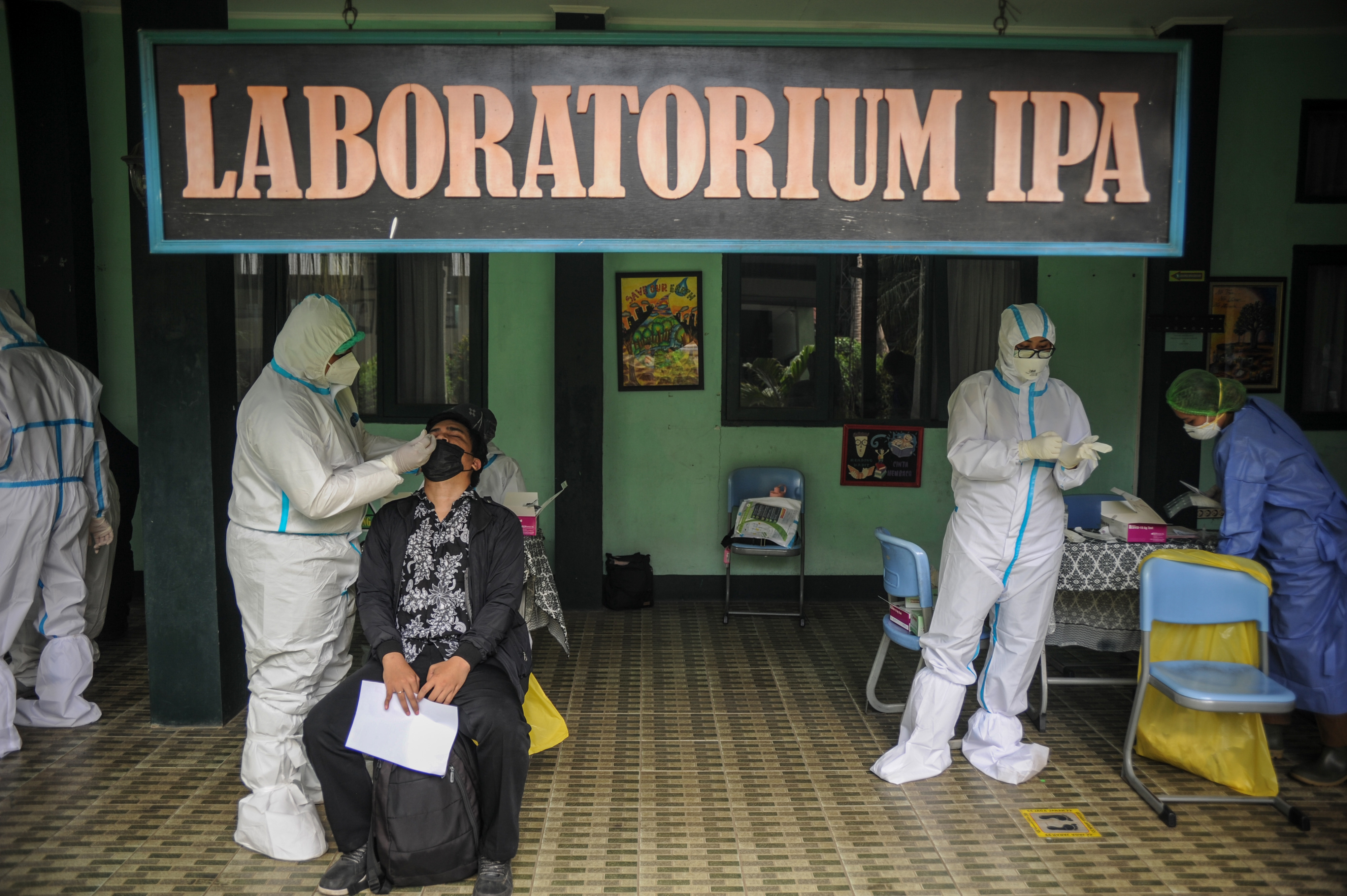 Antigen Bagi Calon Peserta Ujian PPPK Guru