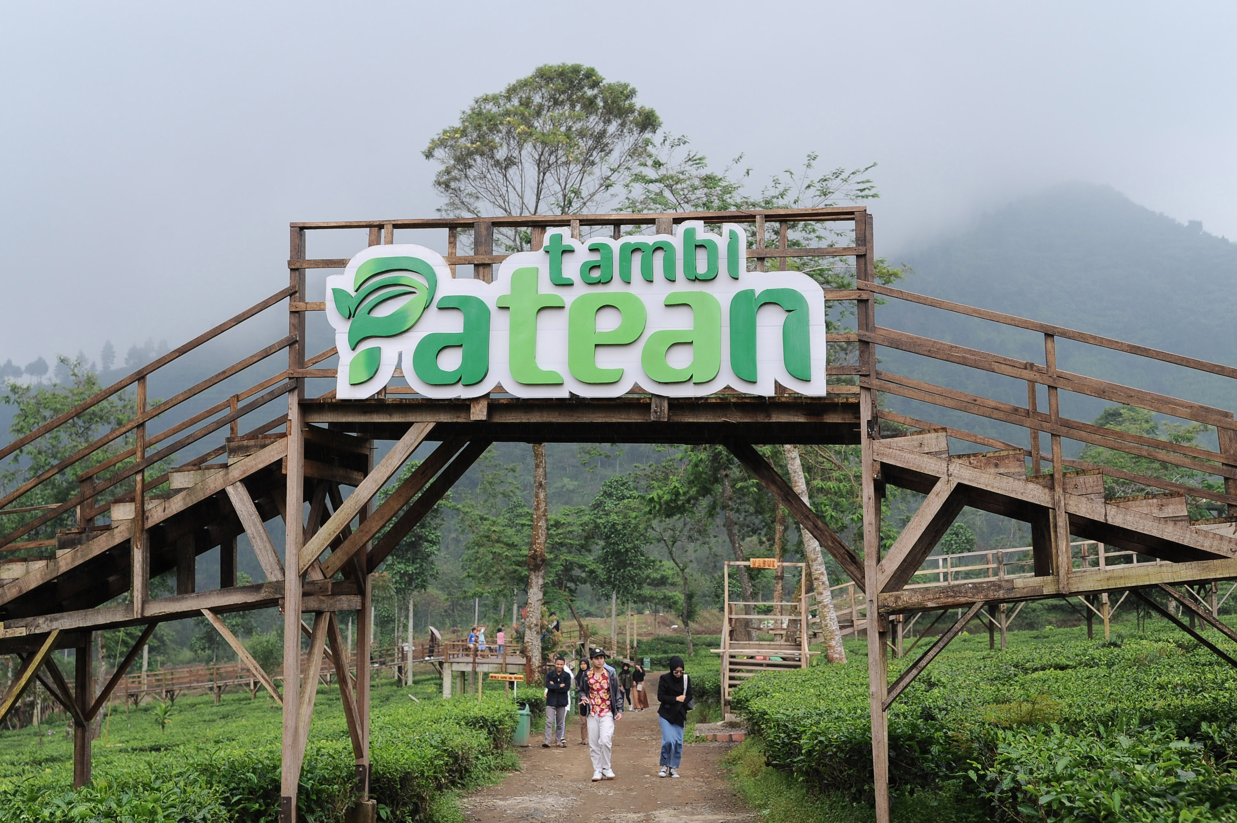 Wisata Alam Patean Tambi