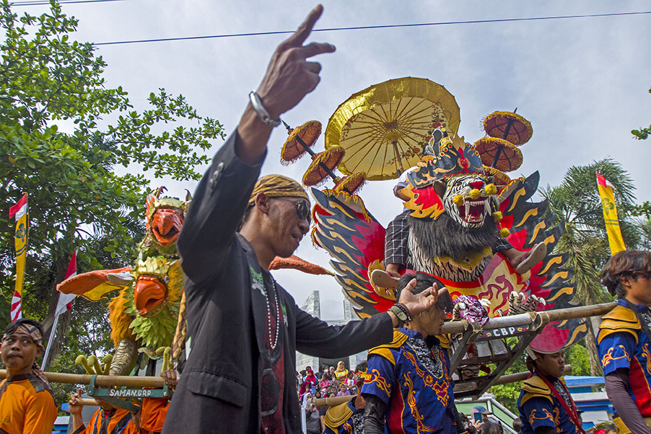 Tradisi Ngarumat Jagad