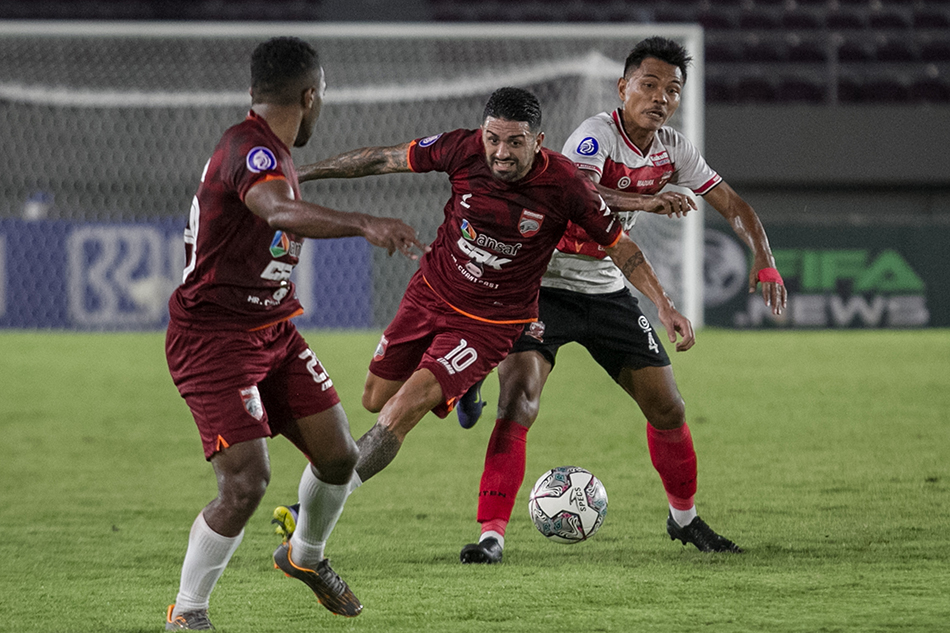 Madura United Imbang 2-2 Lawan Borneo FC 