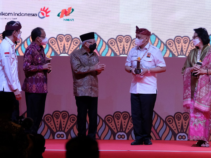 Pembukaan Kongres Persatuan Insinyur Indonesia