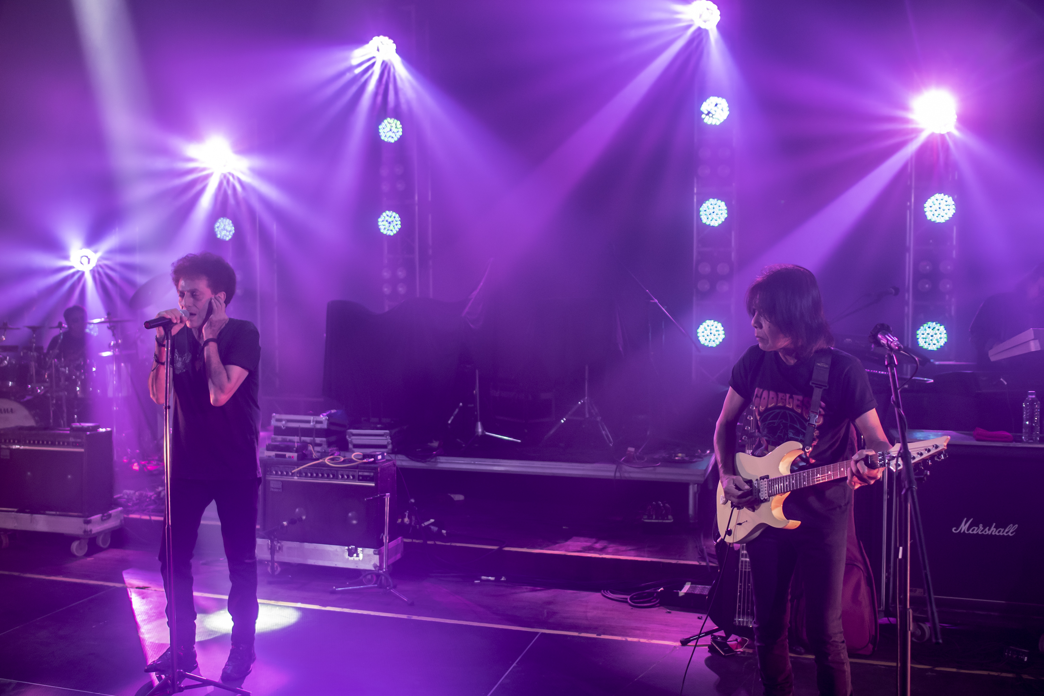 Aksi Panggung God Bless di Acara 