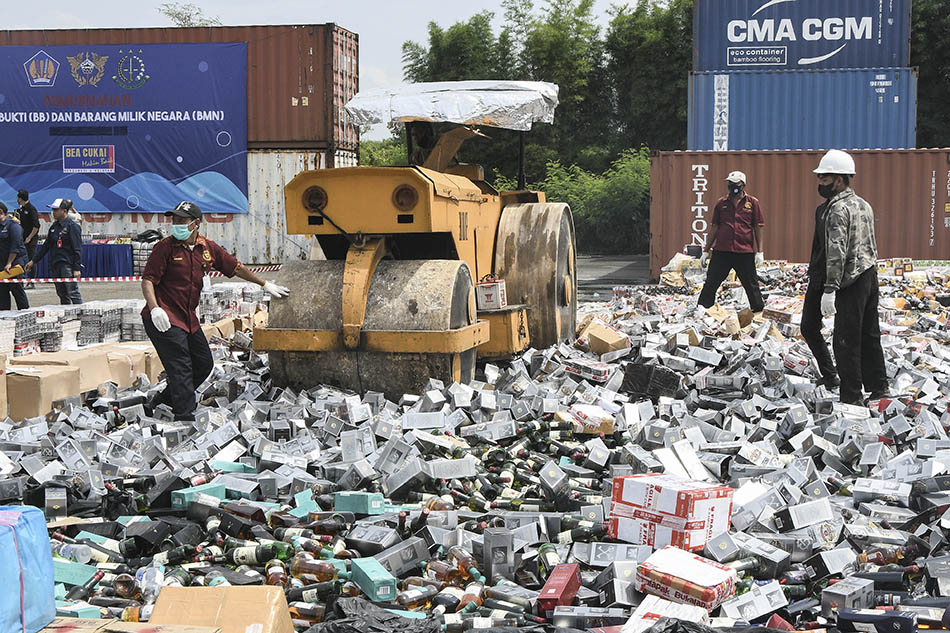 Pemusnahan Barang Ilegal