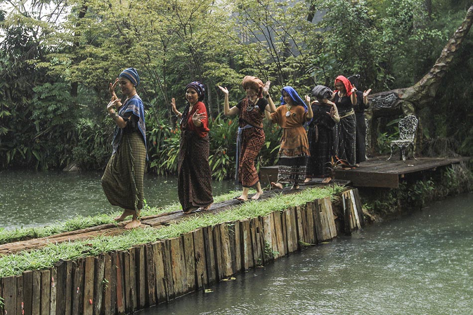  Peragaan Wastra Nusantara 