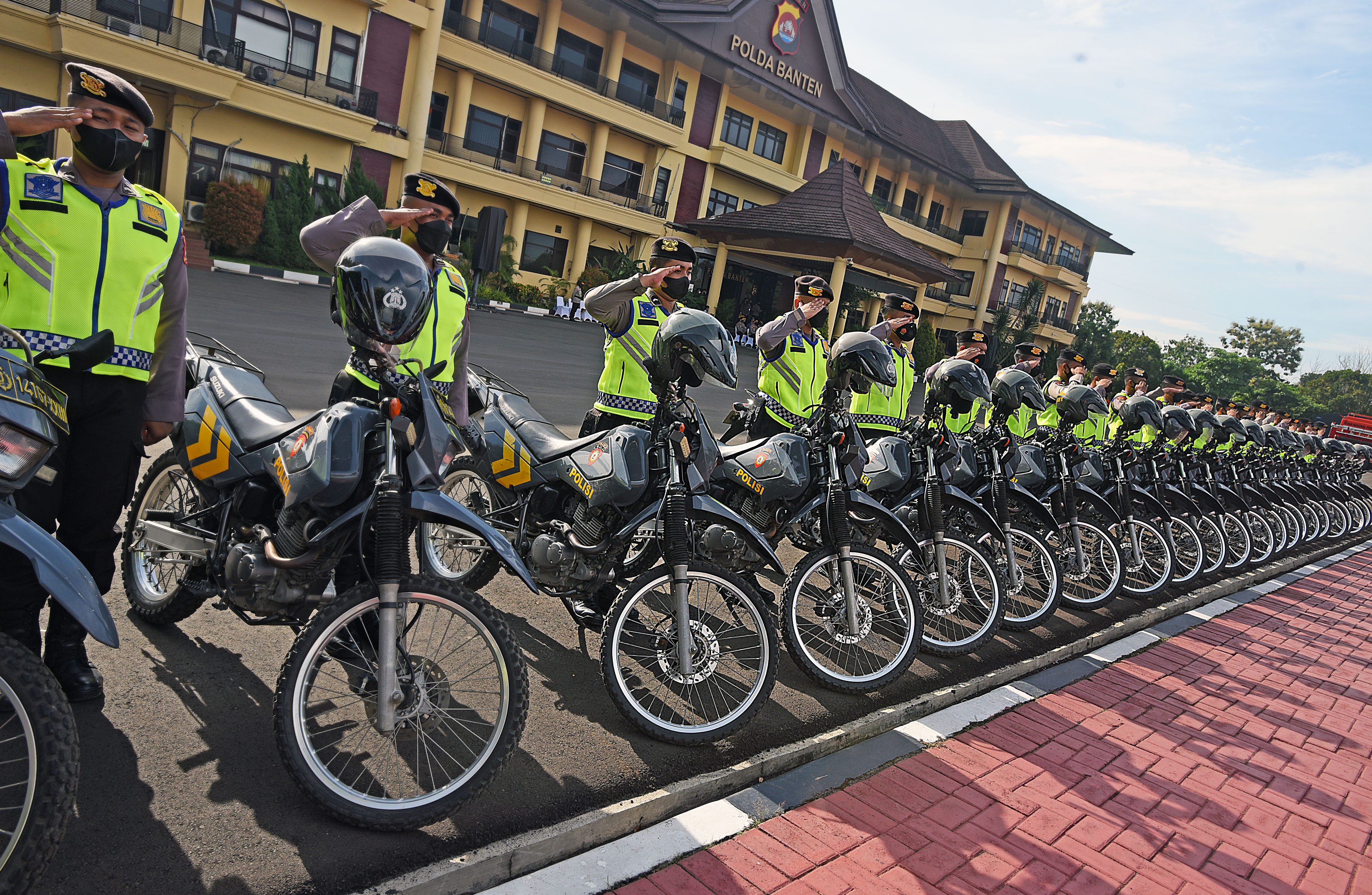 Apel Gelar Pasukan Operasi Lilin 2021 di Banten