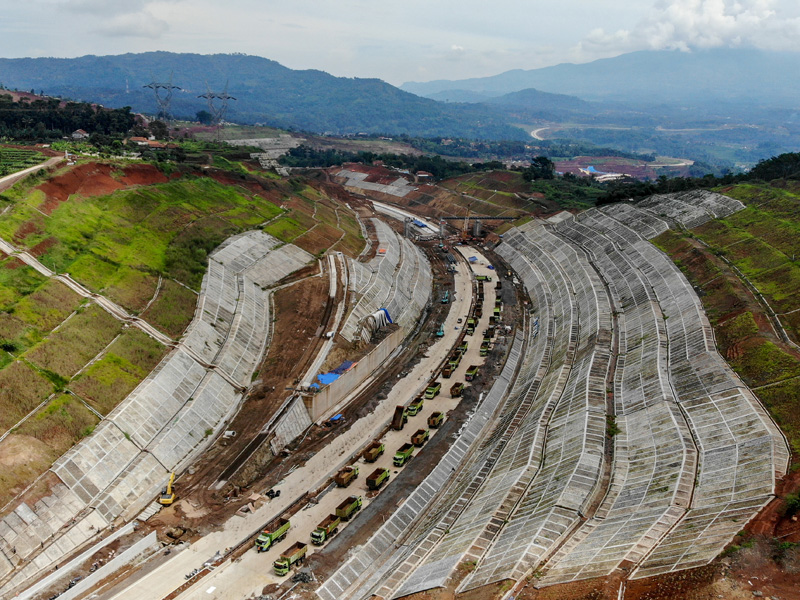 Tol Cisumdawu Batal Beroprasi Pada Akhir Tahun