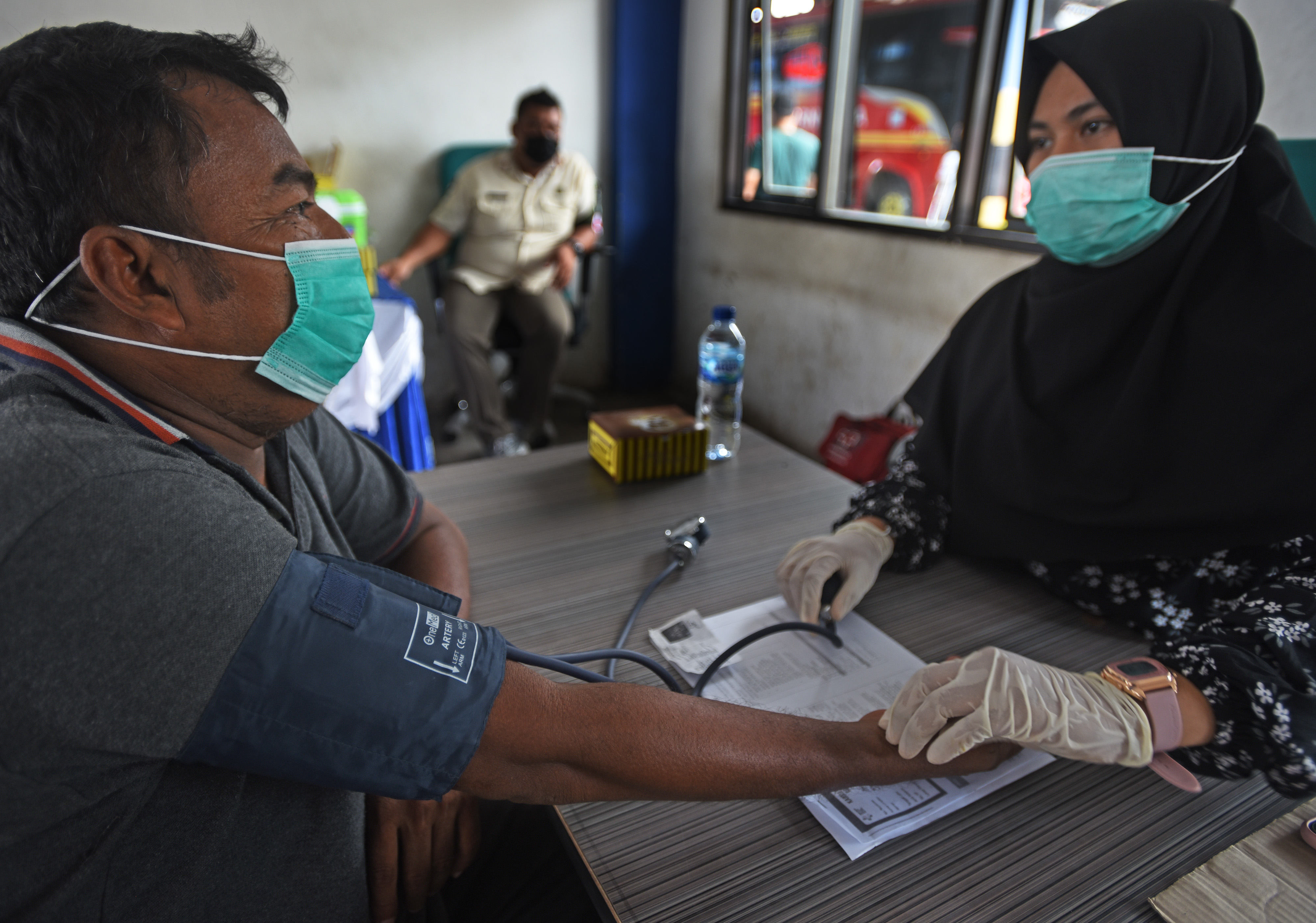 Vaksinasi Covid-19 Penumpang Bus