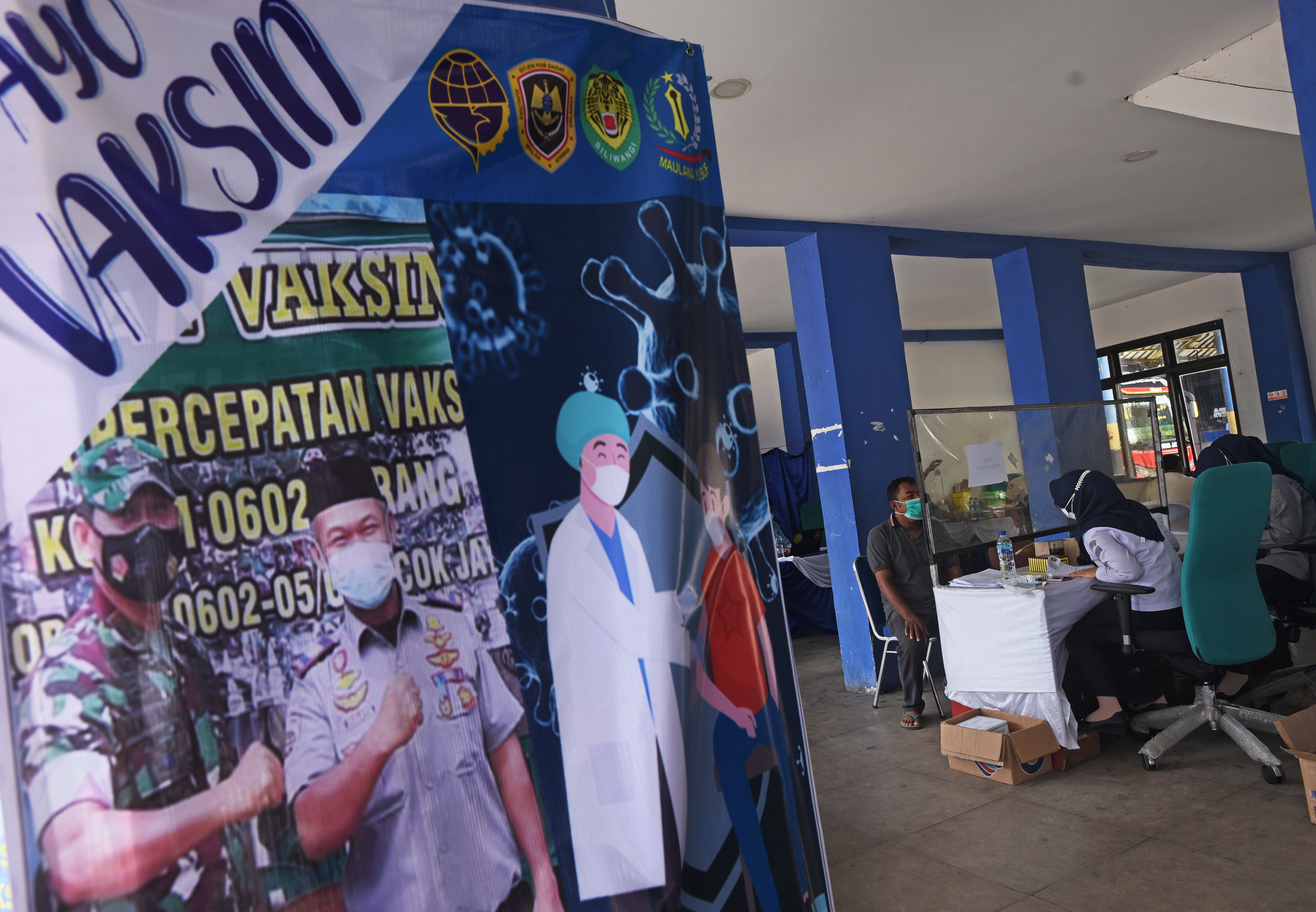 Vaksinasi Covid-19 Penumpang Bus