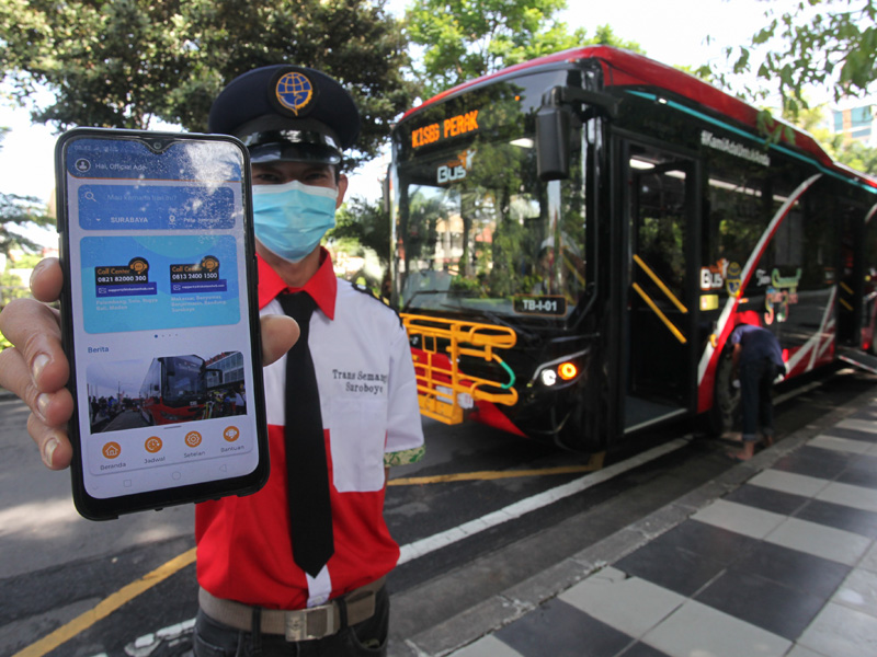 Bus Trans Semanggi Suroboyo