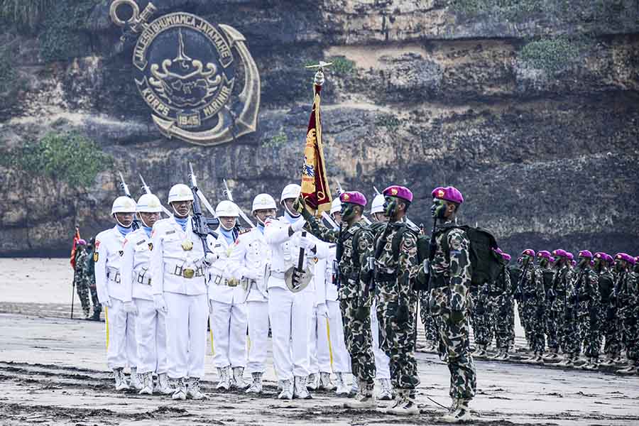 Upacara Pembaretan Prajurit Muda Korps Marinir di Malang 