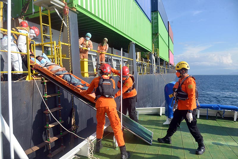 Basarnas Evakuasi ABK Kargo Liberia di Perairan Aceh