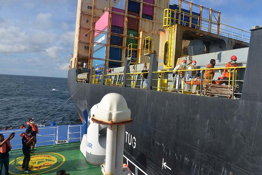 Basarnas Evakuasi ABK Kargo Liberia di Perairan Aceh