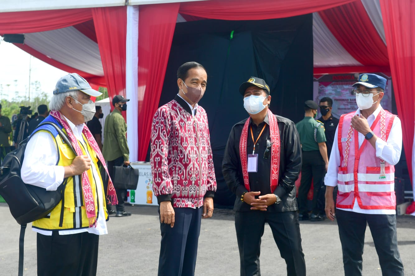 Jokowi Resmikan Bandara Tebelian Sintang Kalbar