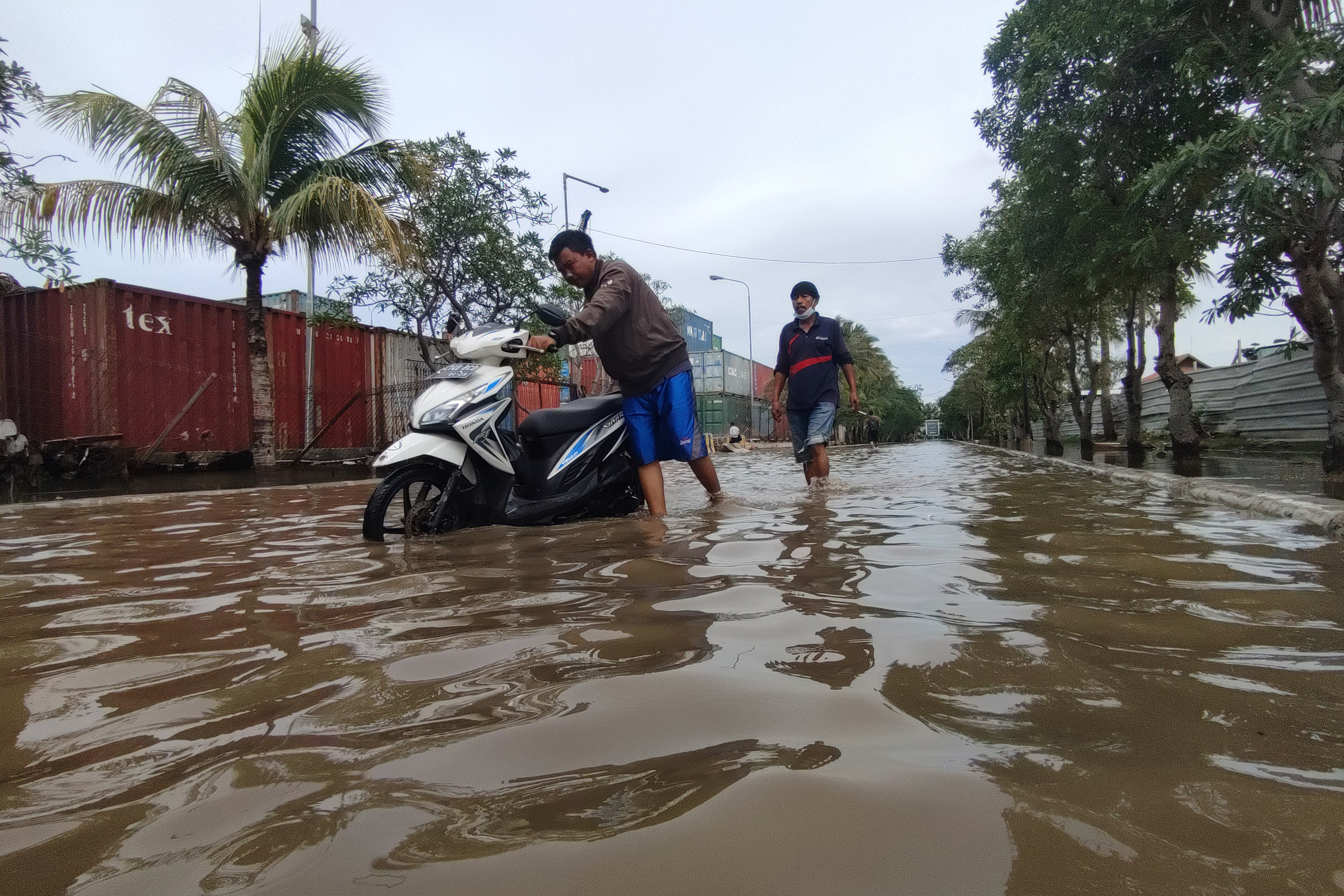 Banjir Rob di Sunda Kelapa