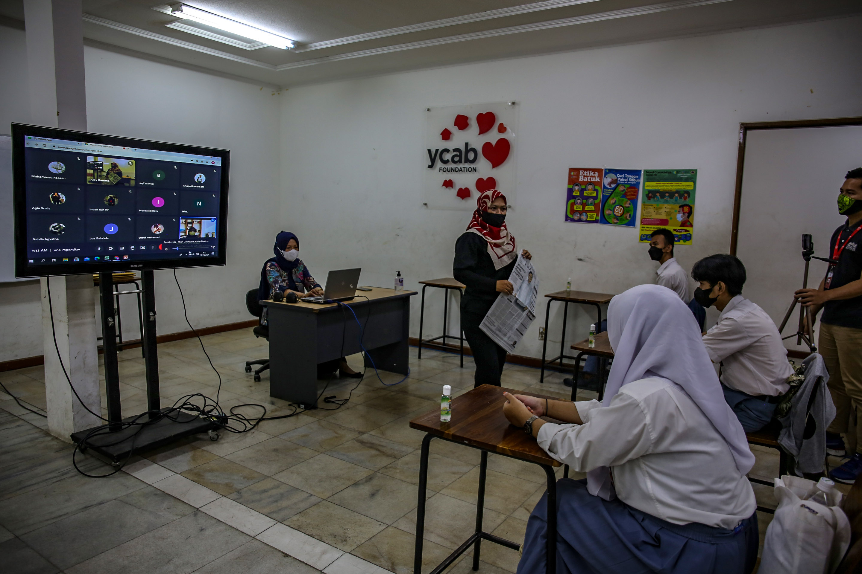 Media Mengajar Peringatan HUT MI ke-52