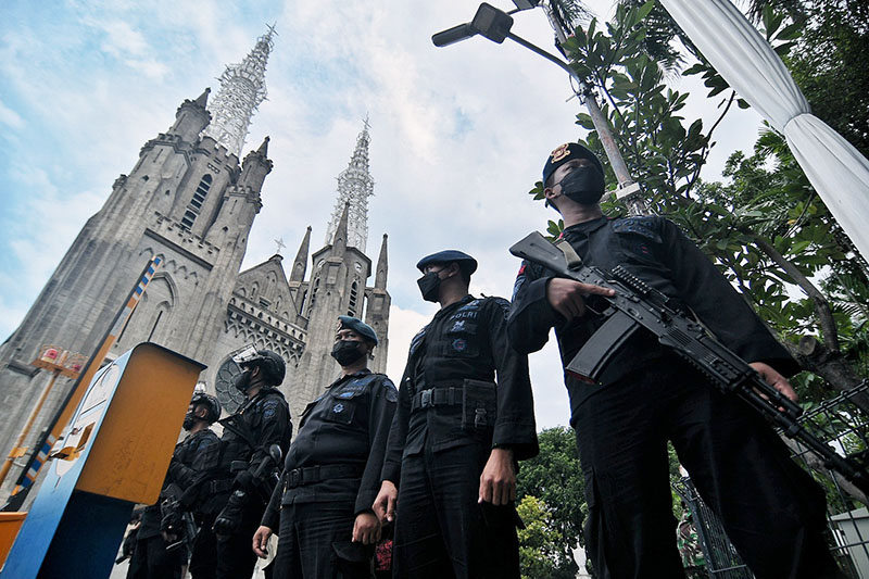 Pengamanan Ibadah Natal di Gereja Katedral Jakarta 