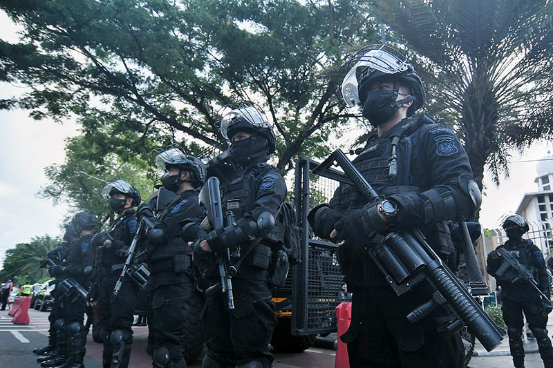 Pengamanan Ibadah Natal di Gereja Katedral Jakarta 
