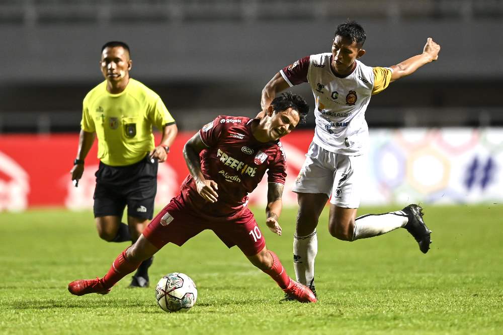 Persis Solo Kalahkan Sriwijaya FC 