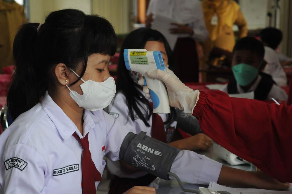 Vaksinasi Covid-19 Untuk Siswa Sekolah Dasar