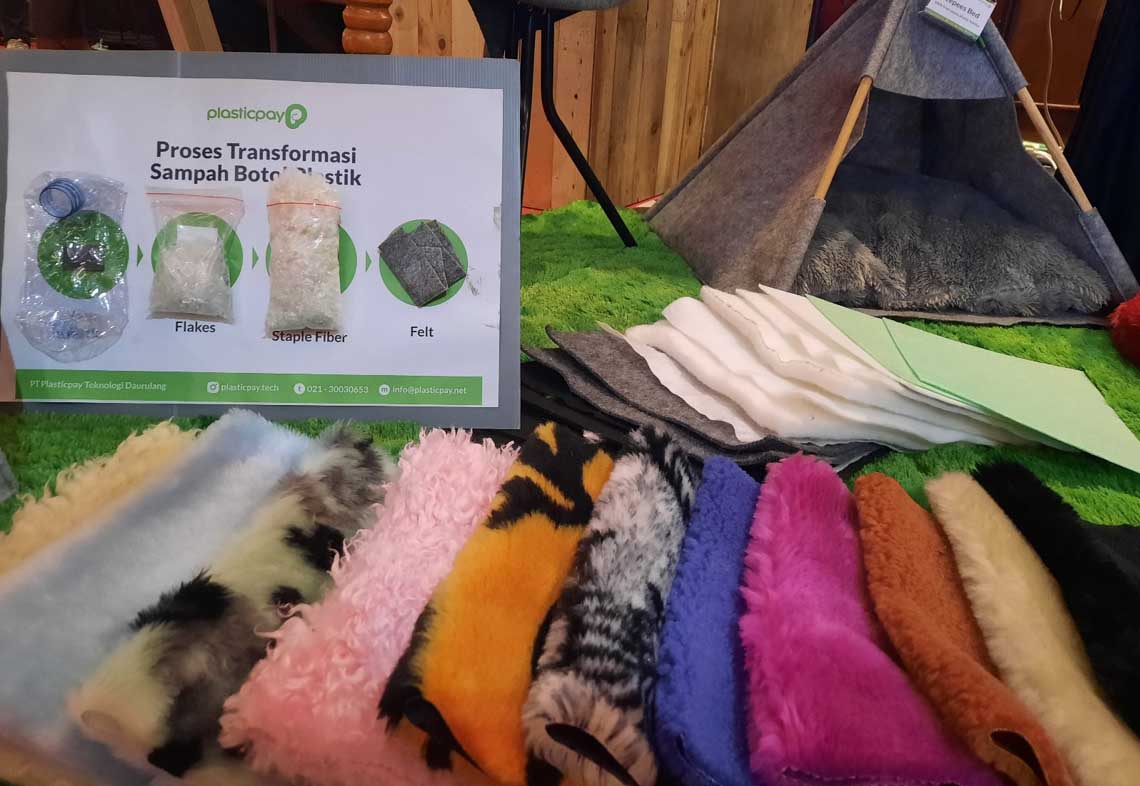 Korporasi Pengolah Daur Ulang Sampah Botol Plastik