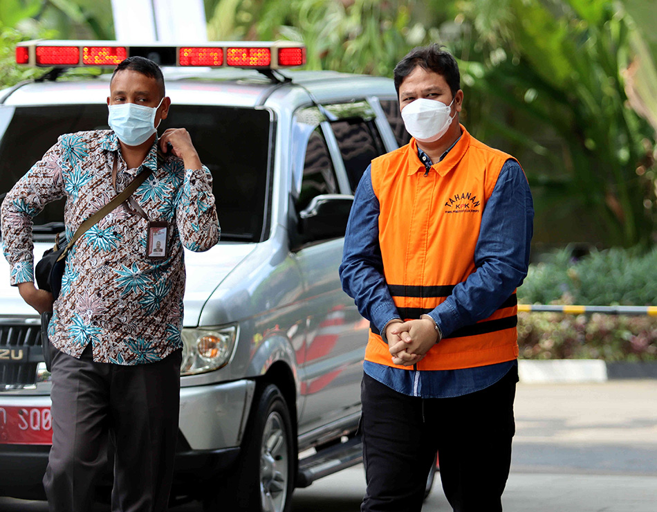 Pemeriksaan Bupati Kuantan Singingi di KPK