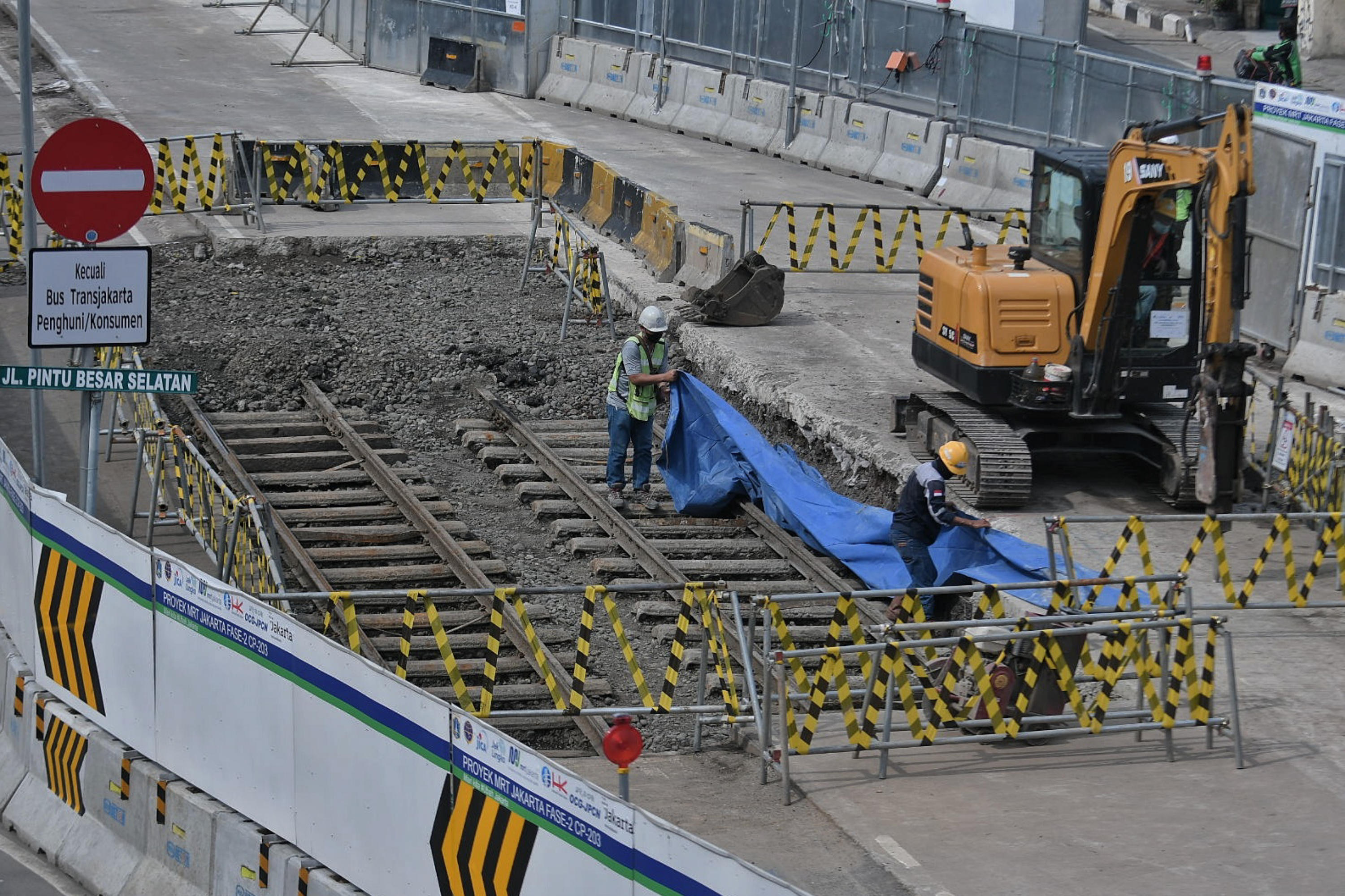 Penemuan Rel Trem di Proyek MRT Glodok-Kota