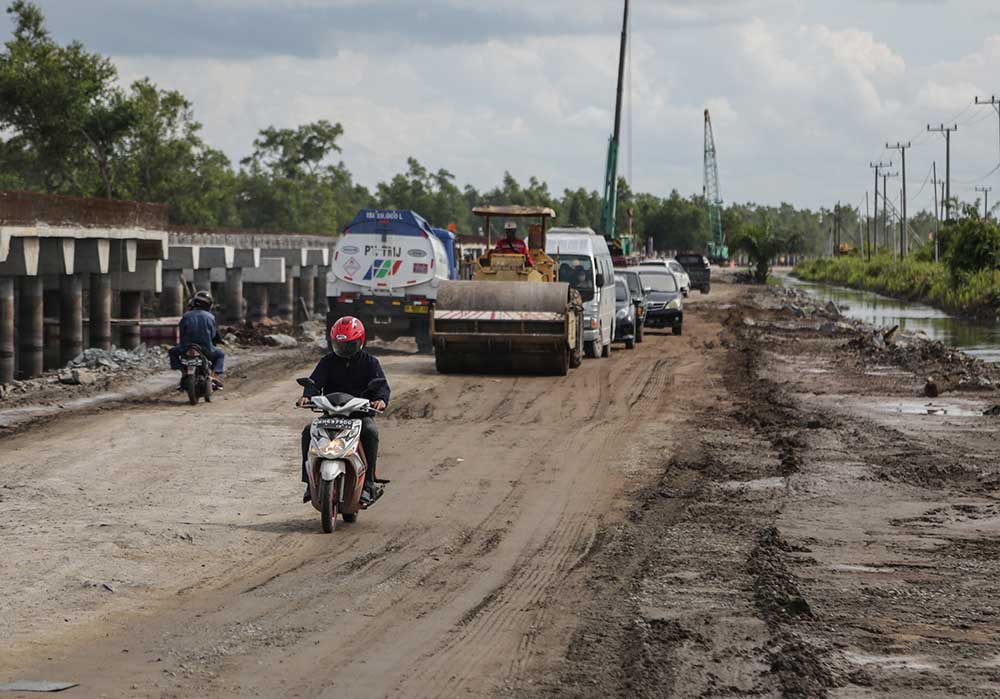 Jalan Trans-Kalimantan Rusak Pasacabanjir