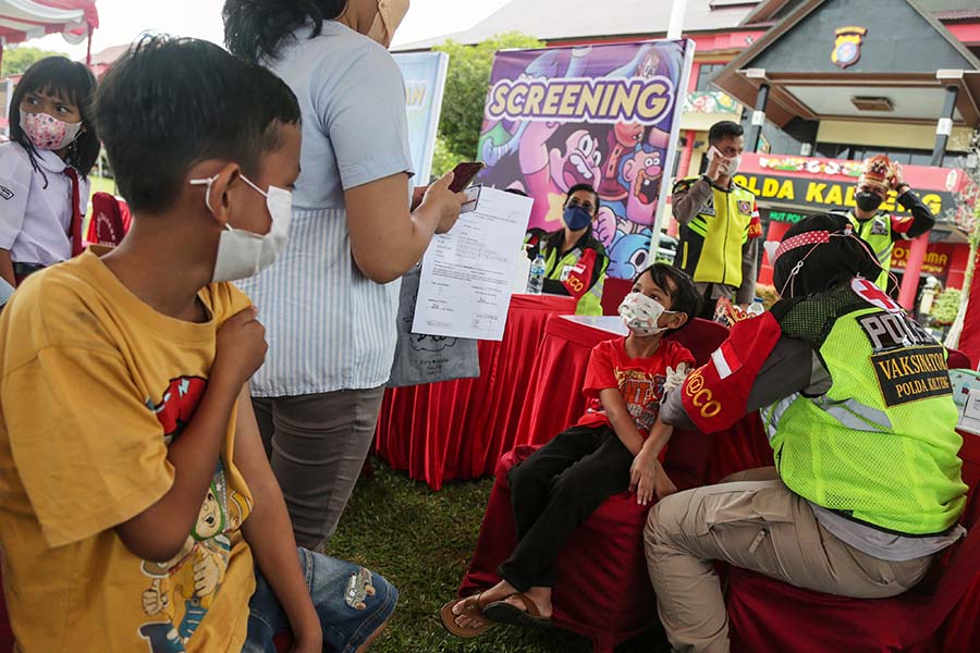 Vaksinasi Covid-19 bagi Anak Berhadiah Sepeda 