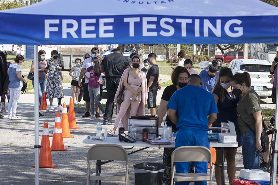 Penularan Covid-19 Naik Pesat di Penjuru AS, Masyarakat Dihimbau Tidak Liburan