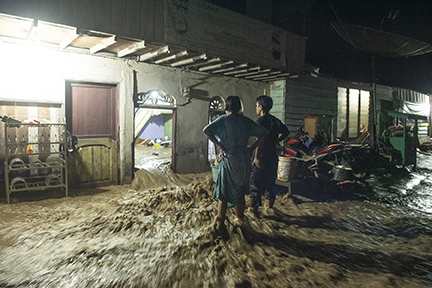 Banjir Akibat Curah Hujan yang Tinggi dan Luapan Sungai Krueng 
