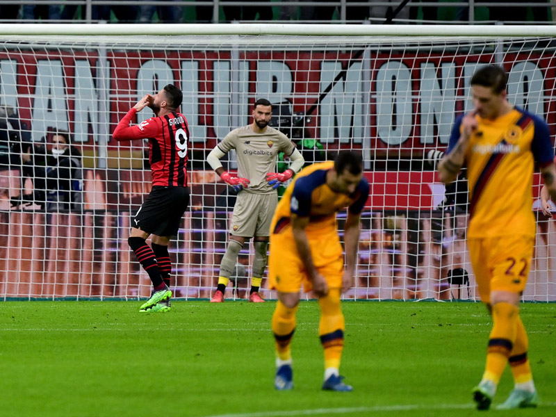 Rossoneri Menang Telak 