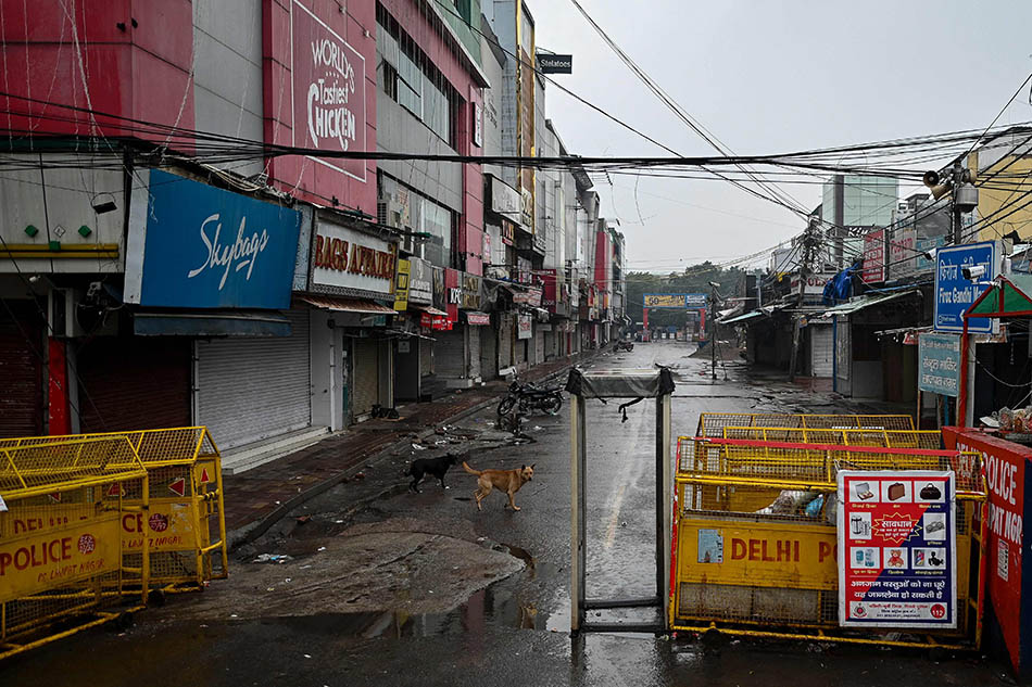 Lockdown Akhir Pekan di New Delhi