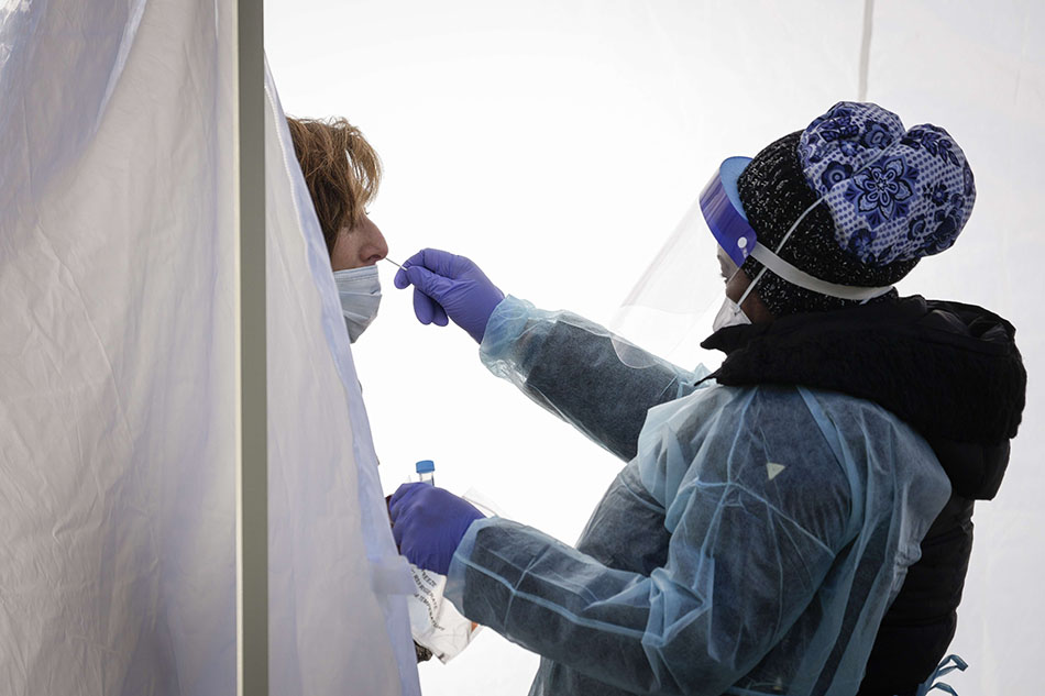 AS Melaporkan 1,35 Juta Kasus Covid-19 dalam Sehari