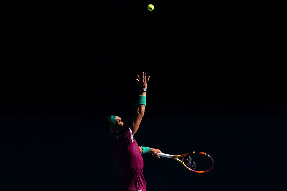 Nadal ke Semifinal Usai Main 4 Jam