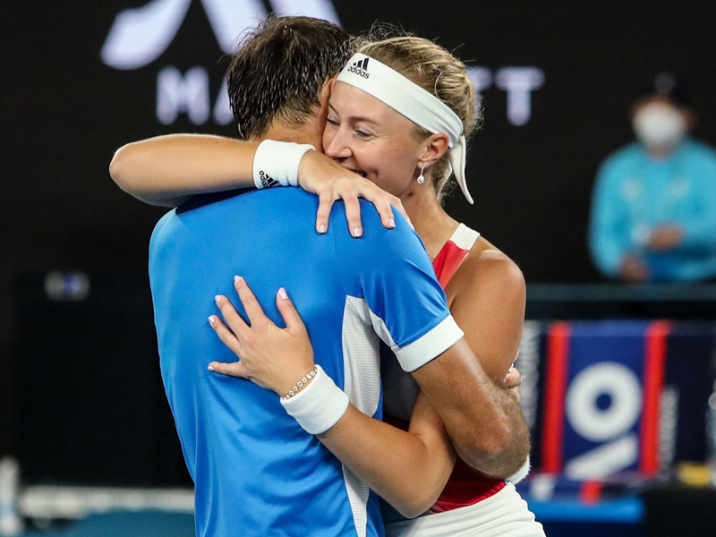 Juara Ganda Campuran Australian Open