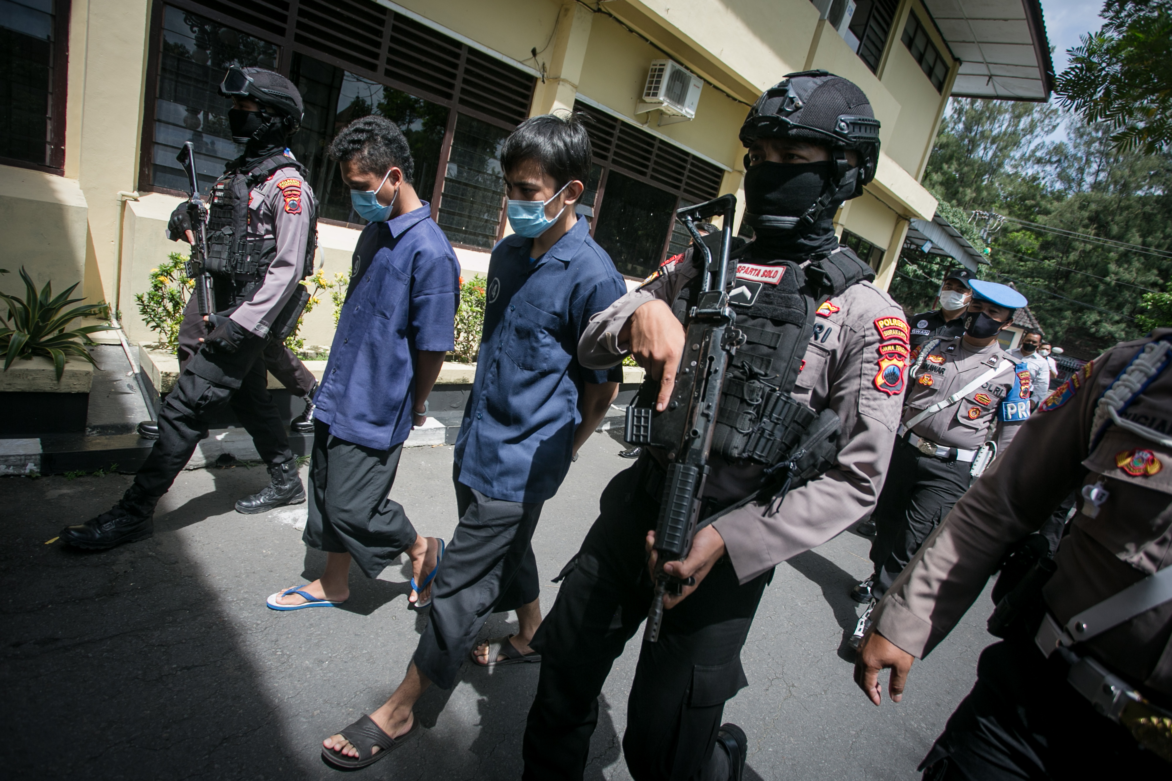 Penyerahan Berkas Perkara Tersangka Menwa UNS