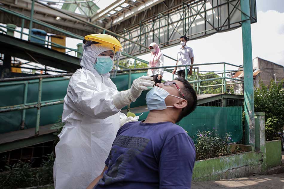  Tes PCR di Titik-Titik Keramaian Tangerang 