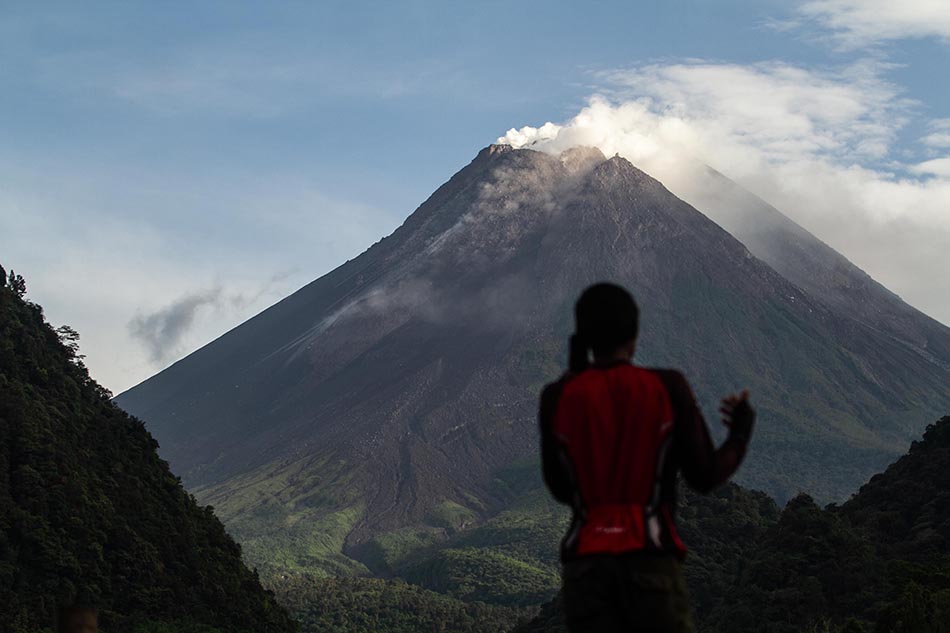 Kubah Lava Gunung Merapi