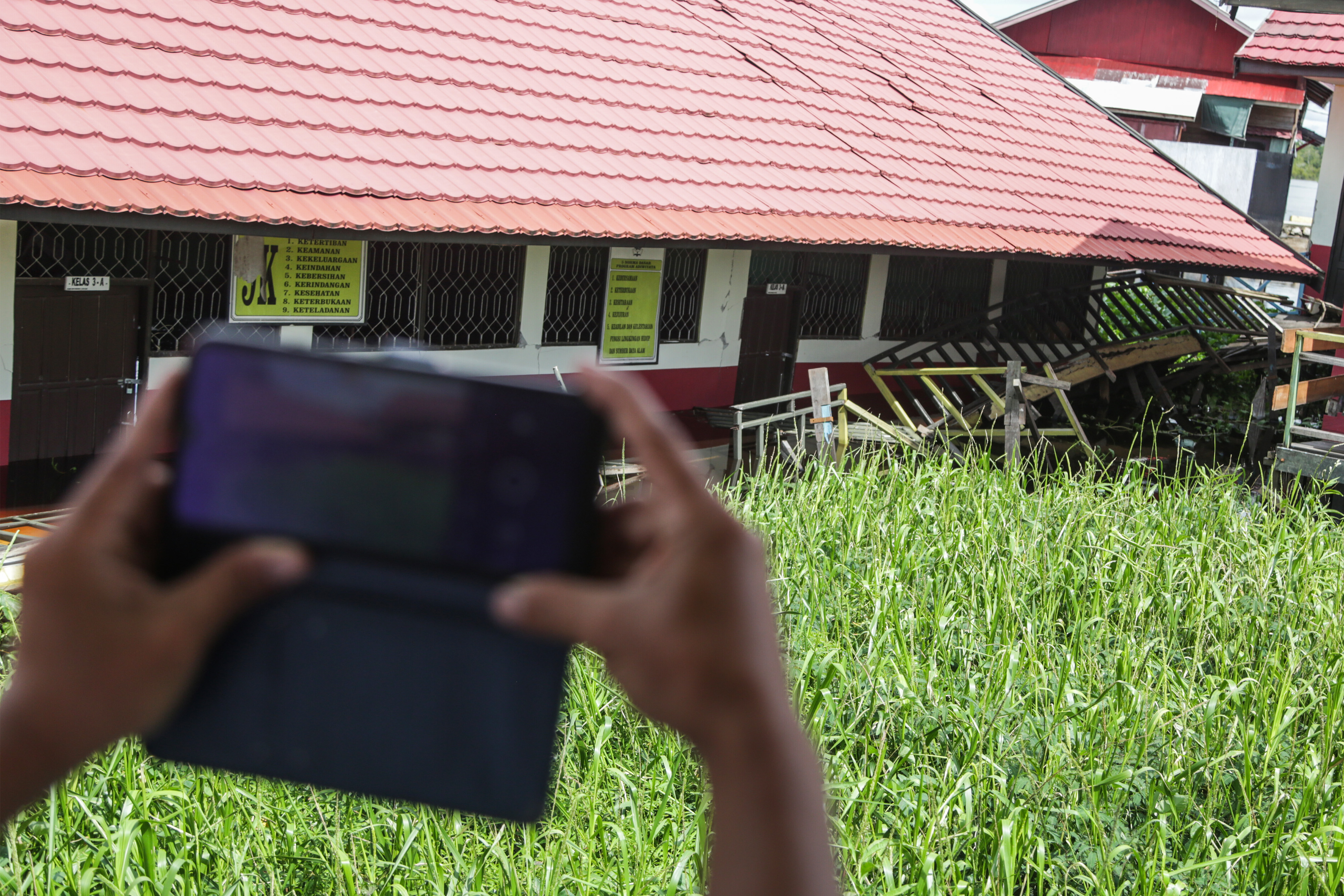 Bangunan Sekolah Rusak di Palangkaraya