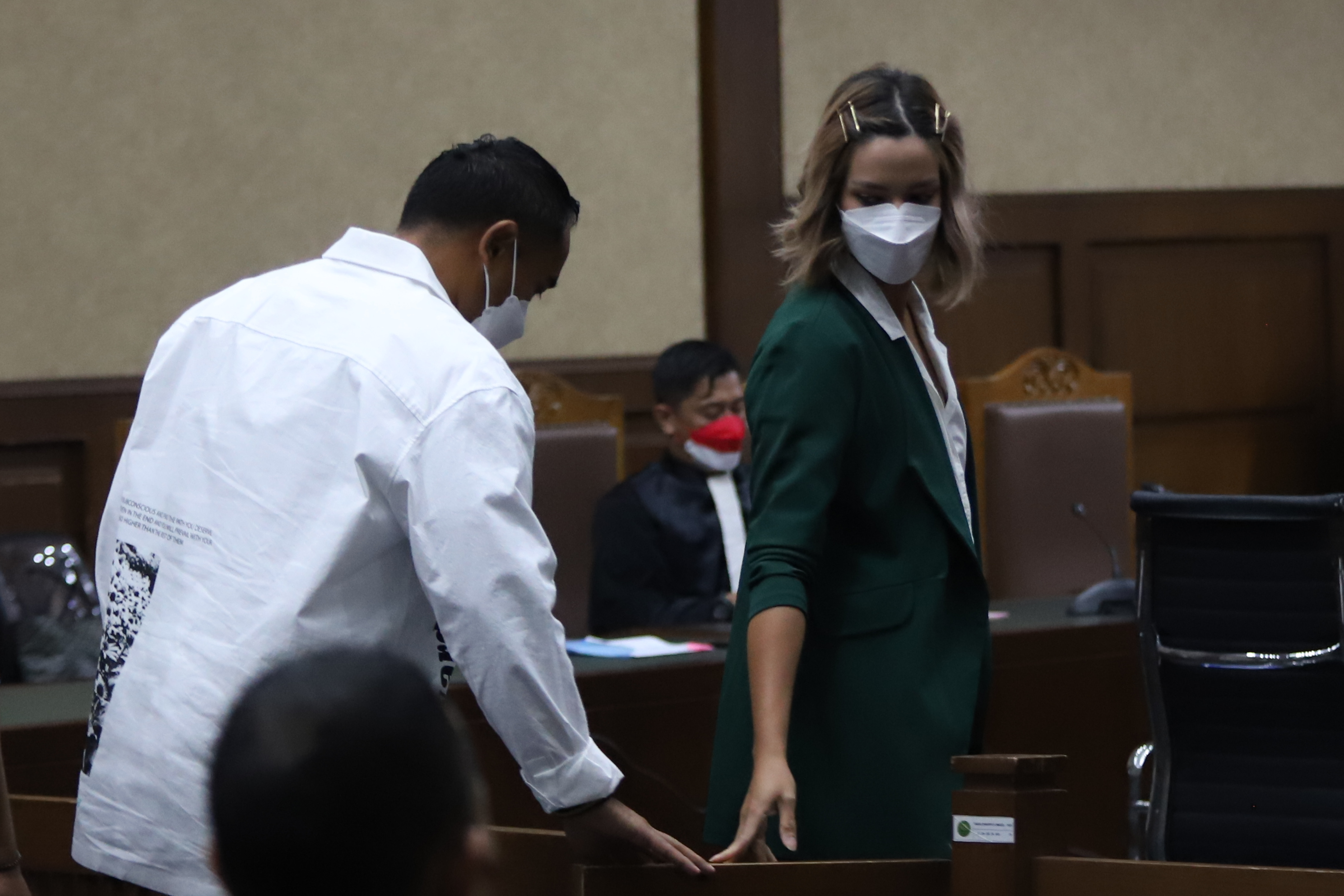 Vonis Nia Ramadhani dan Ardi Bakrie