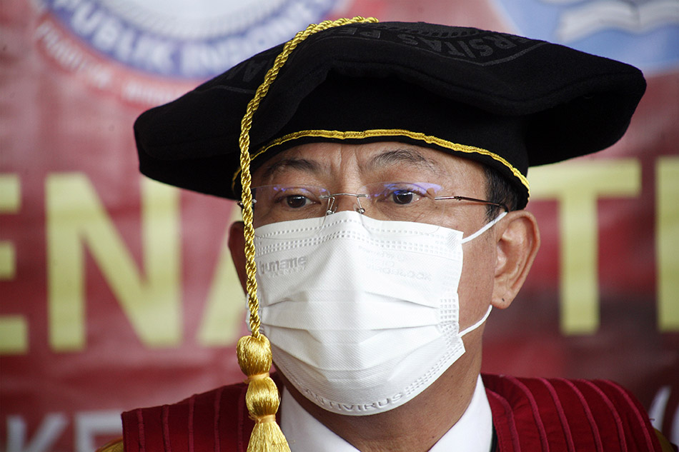  Terawan Menerima Gelar Profesor Kehormatan