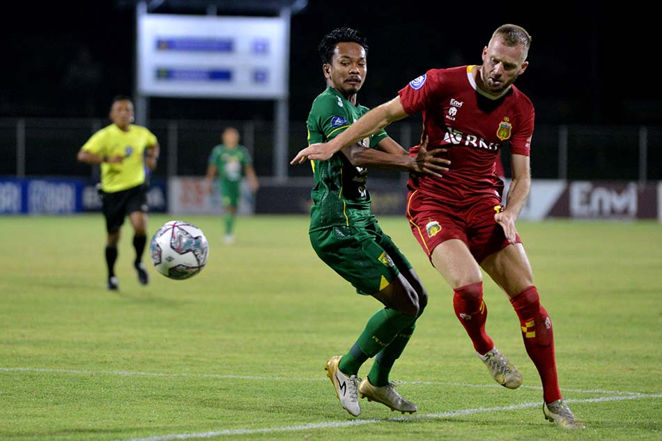 Bhayangkara FC Kalahkan Persebaya Surabaya 