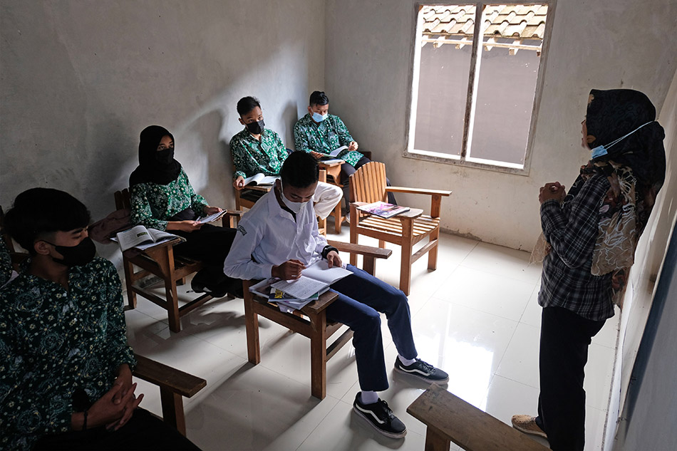 Pembelajaran Tatap Muka di Rumah Warga 
