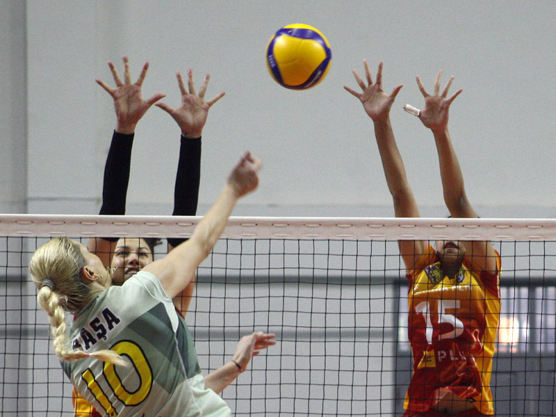 Bandung BJB Tandamata Kalahkan Jakarta Elektrik PLN