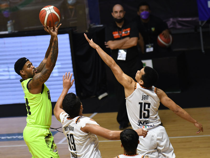 NSH Kalahkan Pacifik Caesar